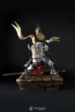 Soulcalibur III - Siegfried 1/4 Scale Statue