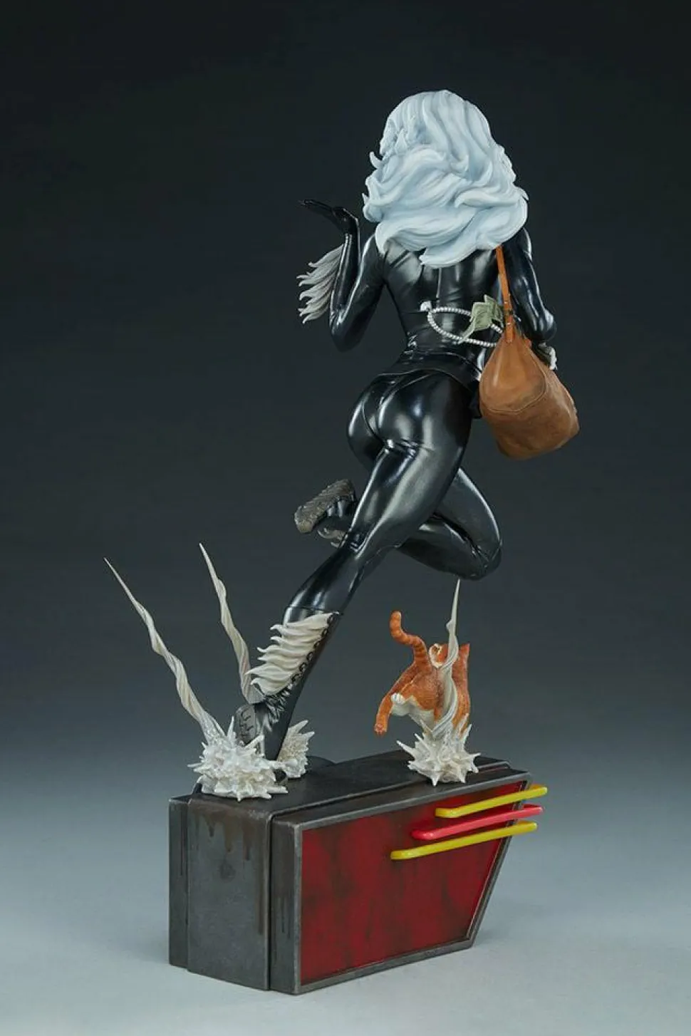 Spider-Man - Black Cat Mark Brooks Artist Series 16” Statue