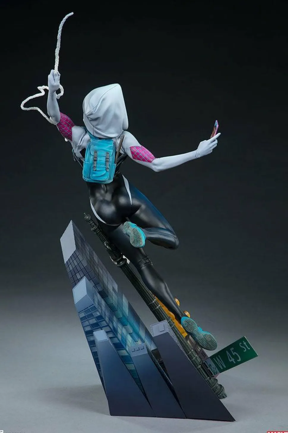 Spider-Man - Spider-Gwen Premium Format Statue