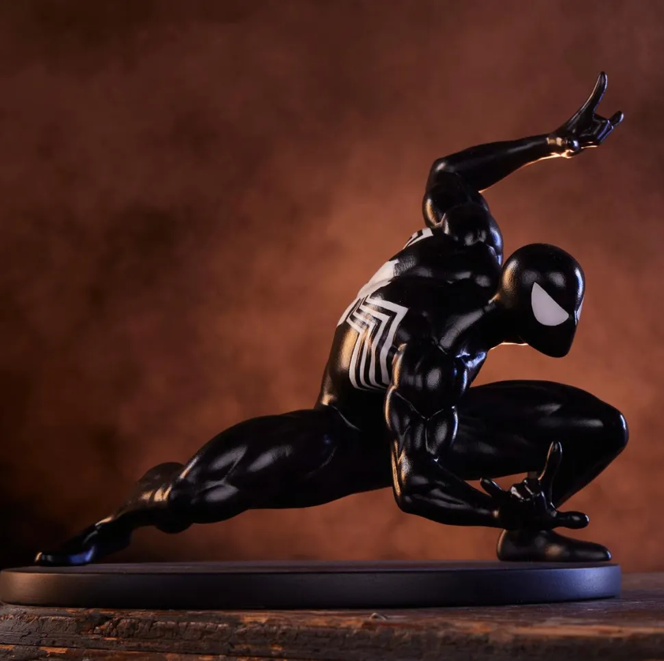 Spider-Man - Spider-Man (Black Suit Edition) Marvel Gamerverse Classics 1/10th Scale Statue