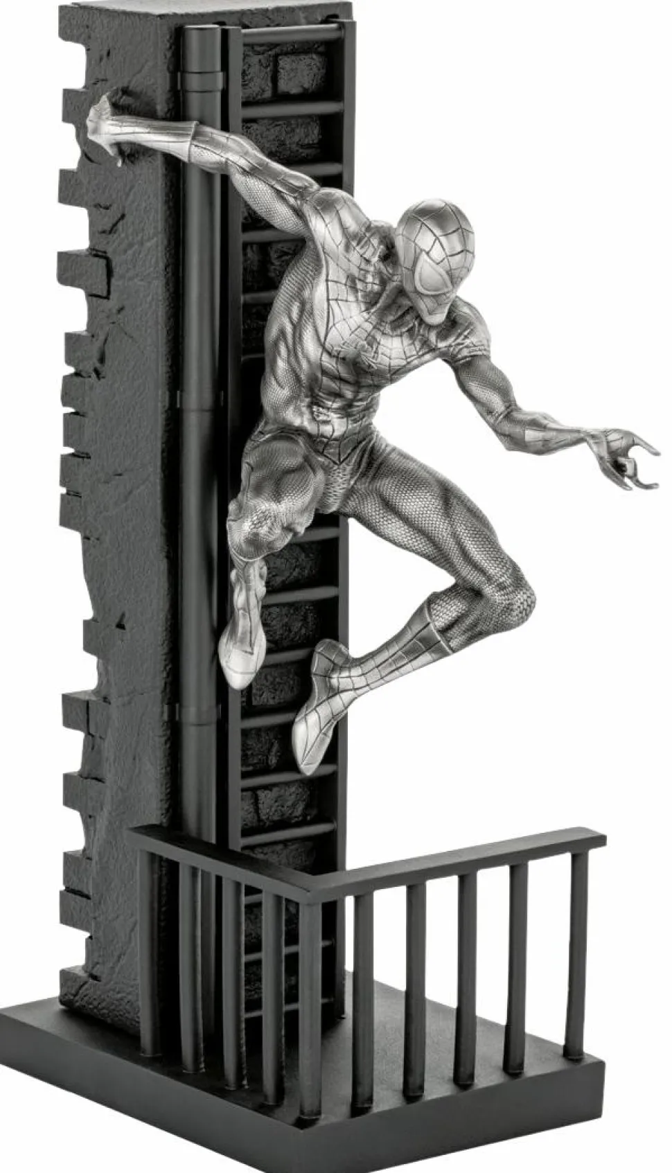Spider-Man - Spider-Man Limited Edition 11” Pewter Statue