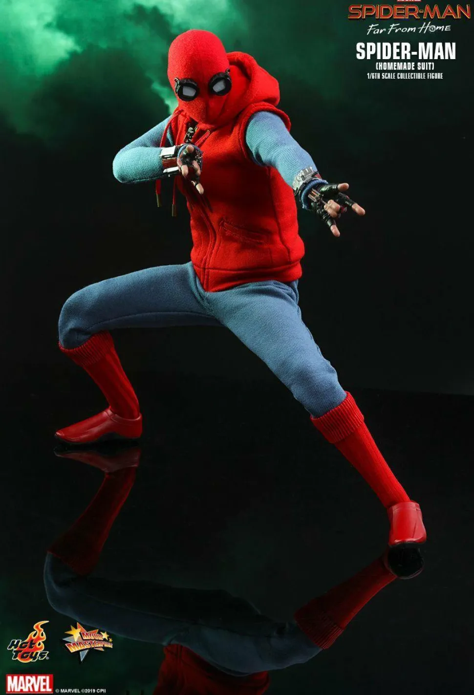 Spider-Man: Far From Home - Spider-Man Homemade Suit 1/6th Scale Hot Toys Action Figure