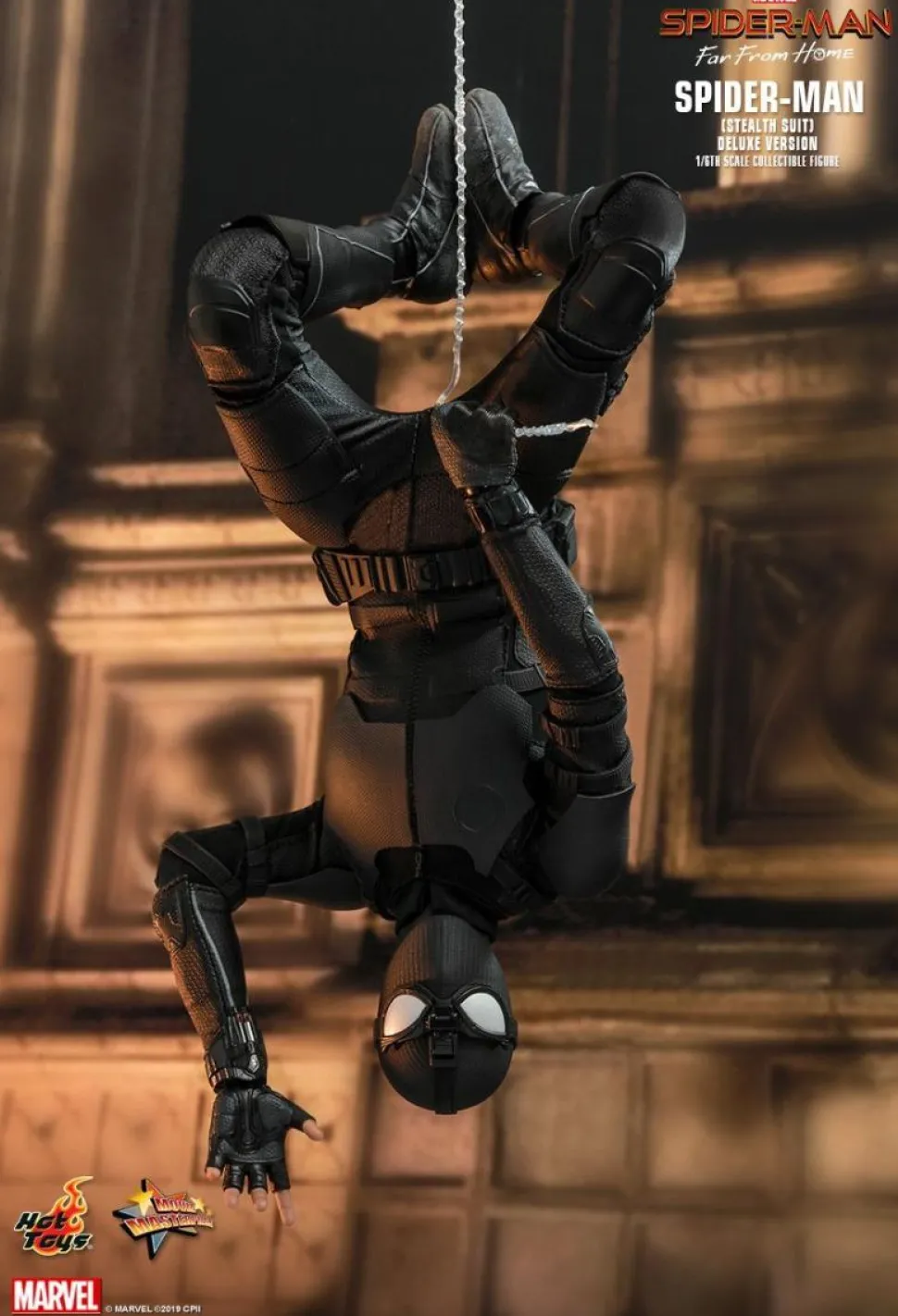 Spider-Man: Far From Home - Spider-Man Stealth Suit & Mysterio's Iron Man Illusion Hot Toys 1/6th Scale Action Figure Bundle (Set of 2)
