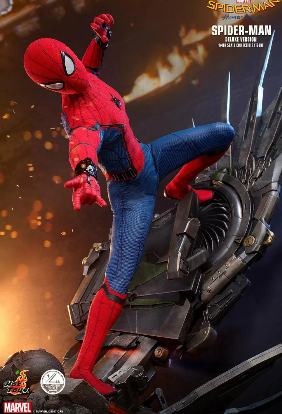 Spider-Man: Homecoming - Spider-Man Deluxe 1/4 Scale Hot Toys Action Figure
