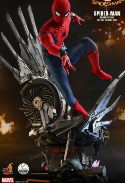 Spider-Man: Homecoming - Spider-Man Deluxe 1/4 Scale Hot Toys Action Figure