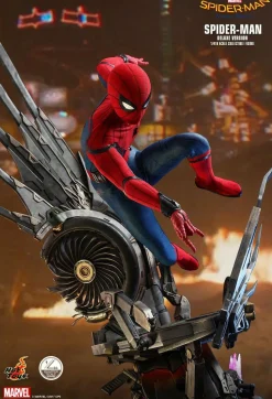 Spider-Man: Homecoming - Spider-Man Deluxe 1/4 Scale Hot Toys Action Figure