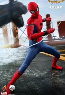Spider-Man: Homecoming - Spider-Man 1/4 Scale Hot Toys Action Figure