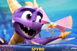 Spyro Reignited - Spyro the Dragon 17” Diorama Statue