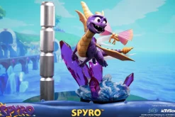 Spyro Reignited - Spyro the Dragon 17” Diorama Statue