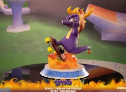 Spyro the Dragon - Year of the Dragon Spyro (Skateboard Version) 13