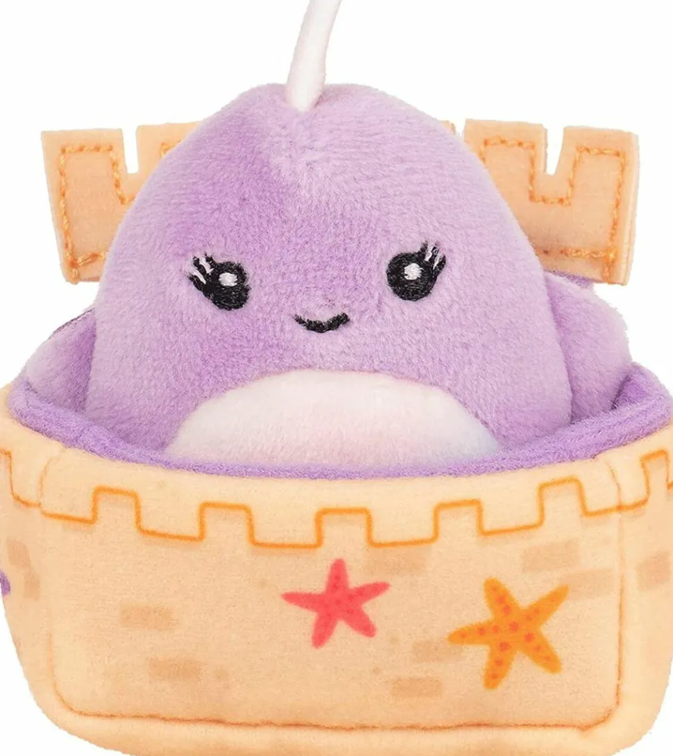 Squishville - Beach Set with Naomi the Narwhal Mini Squishmallows 2” Plush Playset