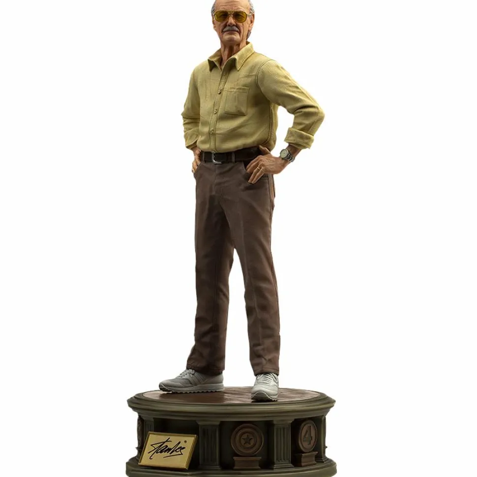 Stan Lee - Stan Lee 1/4 Scale Legacy Statue