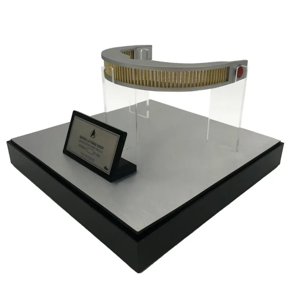 Star Trek: The Next Generation - Geordi La Forge Visor 1:1 Scale Life-Size Prop Replica