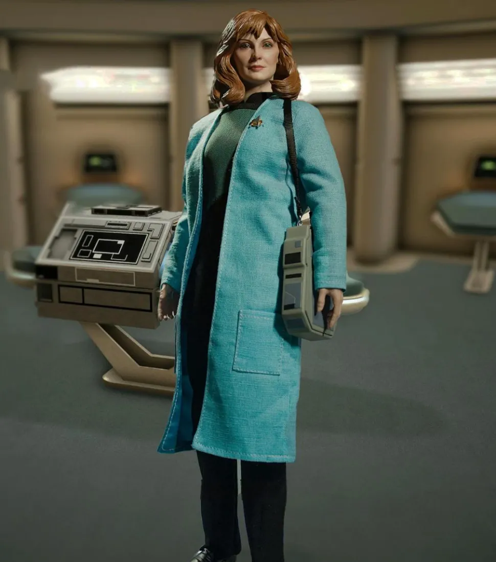 Star Trek: The Next Generation - Dr. Beverly Crusher (Standard Edition) 1/6th Scale Action Figure