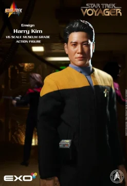 Star Trek: Voyager - Ensign Harry Kim 1/6th Scale Action Figure