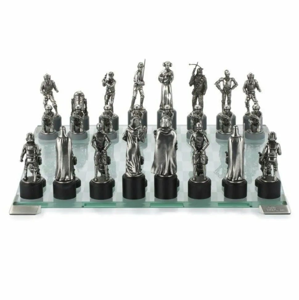Star Wars - Classic Pewter Chess Set