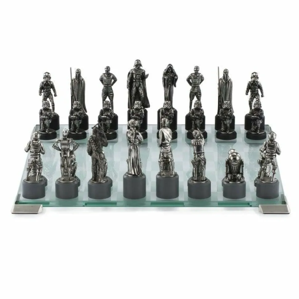 Star Wars - Classic Pewter Chess Set