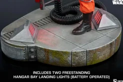 Star Wars - Luke Skywalker & X-Wing: Red Five, Standing By Premium Format Statue