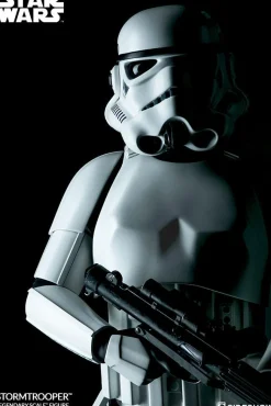 Star Wars - Stormtrooper Legendary Scale Statue