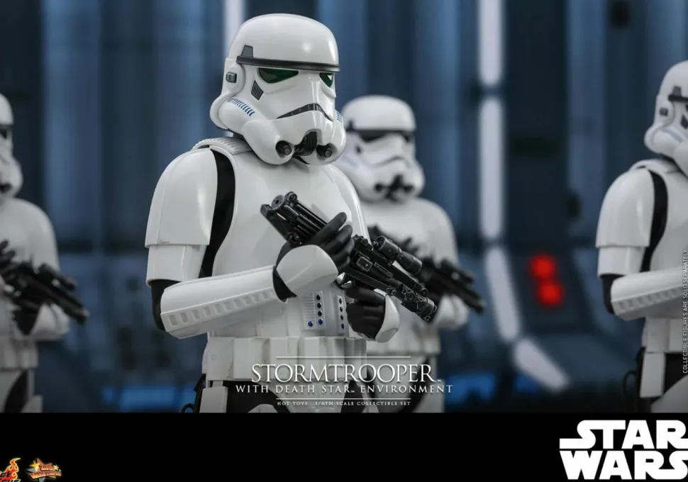 Star Wars - Stormtrooper with Death Star Environment 1/6th Scale Hot Toys Action Figure