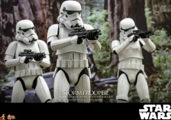 Star Wars - Stormtrooper with Death Star Environment 1/6th Scale Hot Toys Action Figure