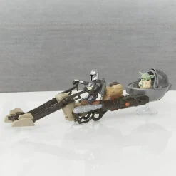 Star Wars - The Mandalorian with The Child in Speeder 2.5” Action Figure Vehicle
