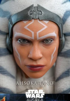 Star Wars: Ahsoka - Ahsoka Tano 1/6th Scale Hot Toys Action Figure