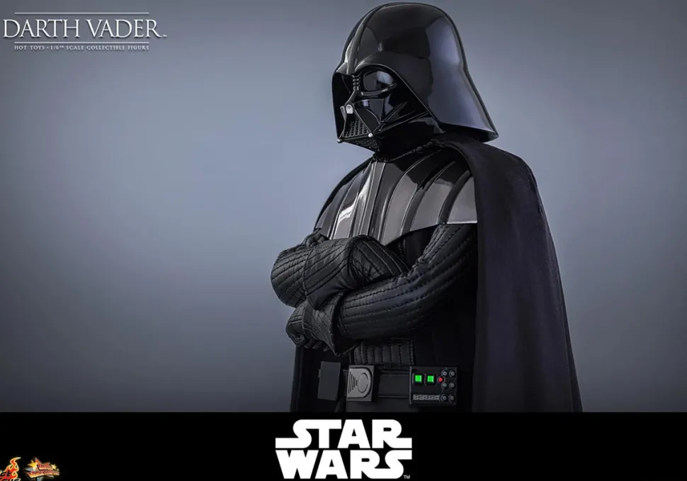 Star Wars Episode III: Revenge of the Sith - Darth Vader 1/6th Scale Hot Toys Action Figure