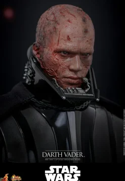 Star Wars Episode III: Revenge of the Sith - Darth Vader 1/6th Scale Hot Toys Action Figure