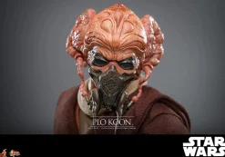 Star Wars Episode III: Revenge of the Sith - Plo Koon 1/6th Scale Hot Toys Action Figure