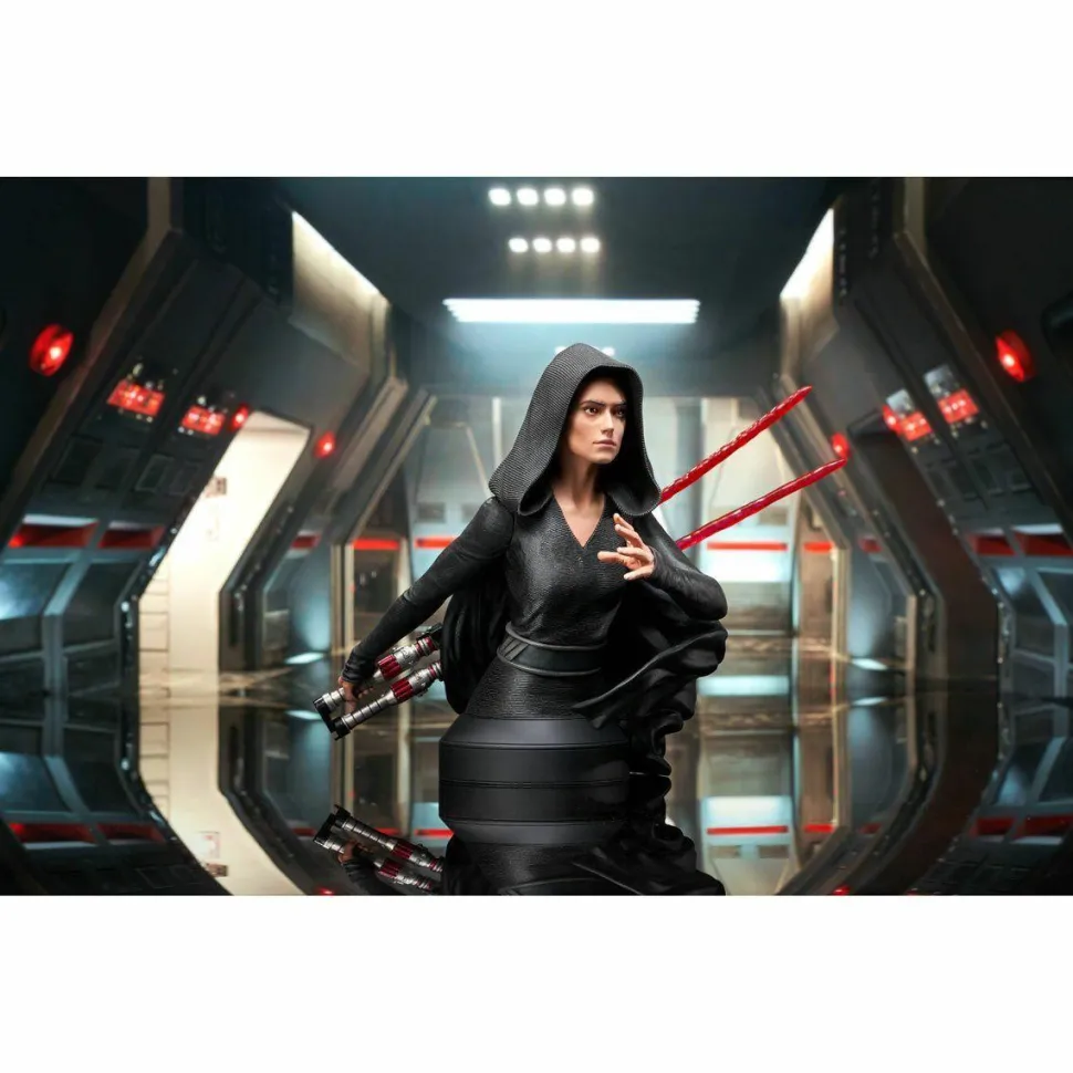Star Wars Episode IX: The Rise of Skywalker - Dark Side Rey 1/6th Scale Bust (2021 NYCC Exclusive)