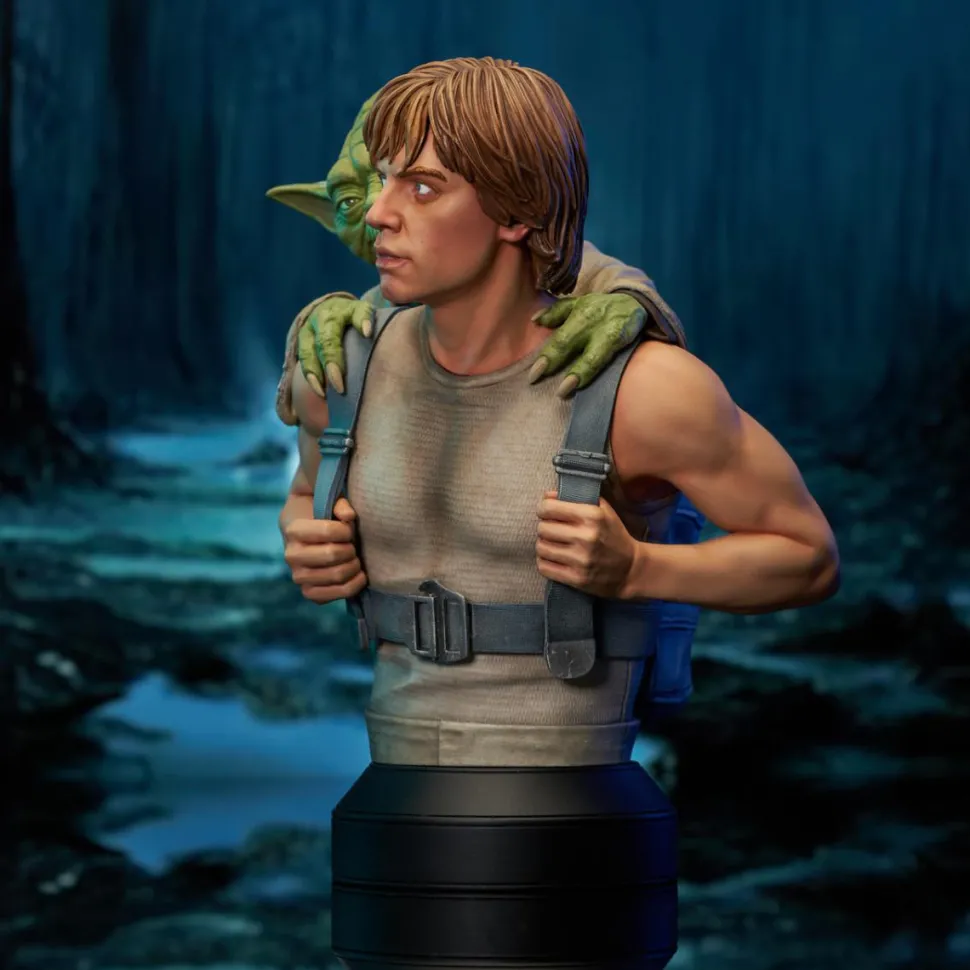 Star Wars Episode V: The Empire Strikes Back - Luke with Yoda 1/6th Scale Bust