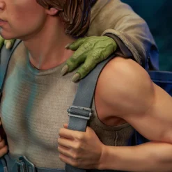 Star Wars Episode V: The Empire Strikes Back - Luke with Yoda 1/6th Scale Bust