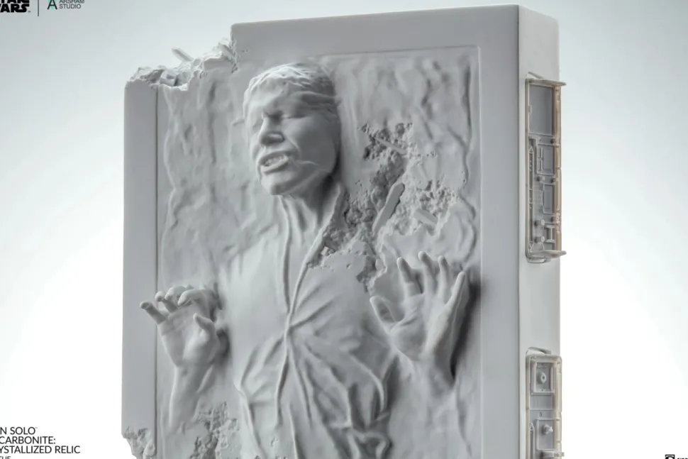 Star Wars Episode V: The Empire Strikes Back - Han Solo in Carbonite 21" Statue