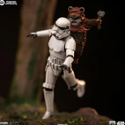Star Wars Episode VI: Return of the Jedi - AT-ST & Chewbacca 1/20th Diorama Statue