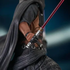 Star Wars: Knights of the Old Republic - Darth Revan Gallery PVC Diorama
