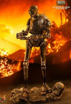 Star Wars: The Book of Boba Fett - KX Enforcer Droid 1/6th Scale Hot Toys Action Figure