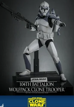 Star Wars: The Clone Wars - 104th Battalion Wolfpack Clone Trooper 1/6th Scale Hot Toys Action Figure