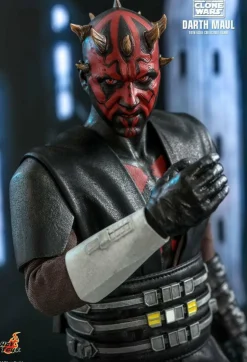 Star Wars: The Clone Wars - Darth Maul 1/6th Scale Hot Toys Action Figure