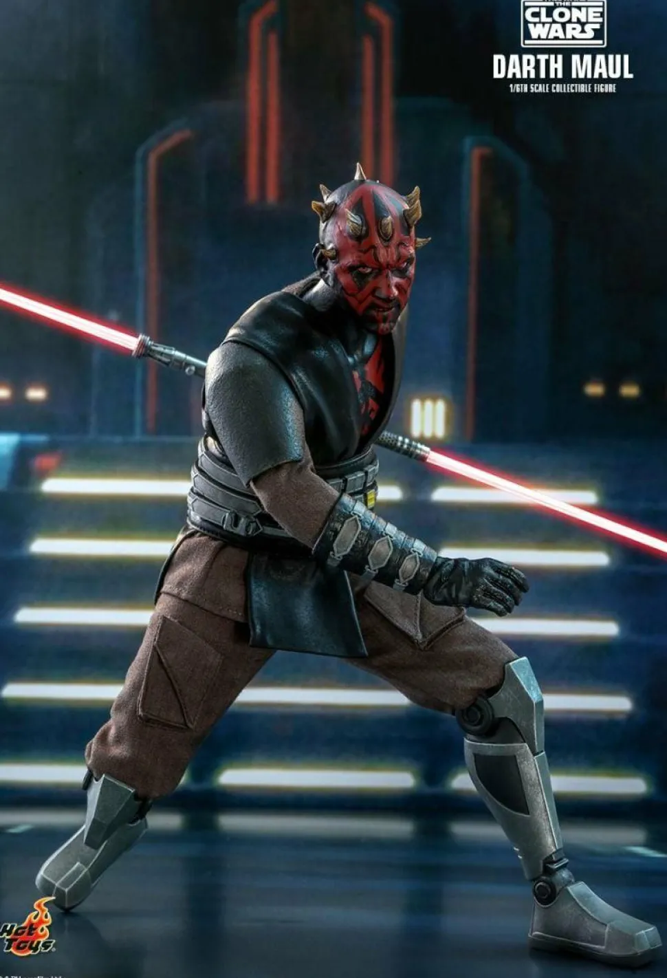 Star Wars: The Clone Wars - Darth Maul 1/6th Scale Hot Toys Action Figure