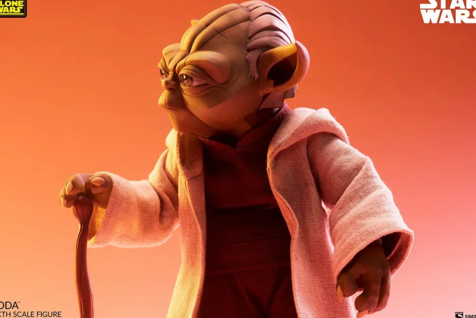 Star Wars: The Clone Wars - Yoda 1/6th Scale Action Figure