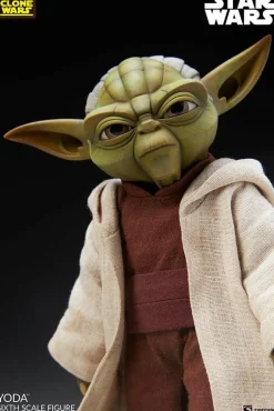 Star Wars: The Clone Wars - Yoda 1/6th Scale Action Figure