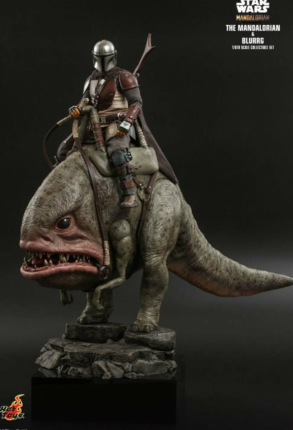 Star Wars: The Mandalorian - The Mandalorian & Blurrg 1/6th Scale Hot Toys Action Figure 2-Pack