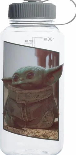 Star Wars: The Mandalorian - Grogu (The Child) End-Credits Art Water Bottle