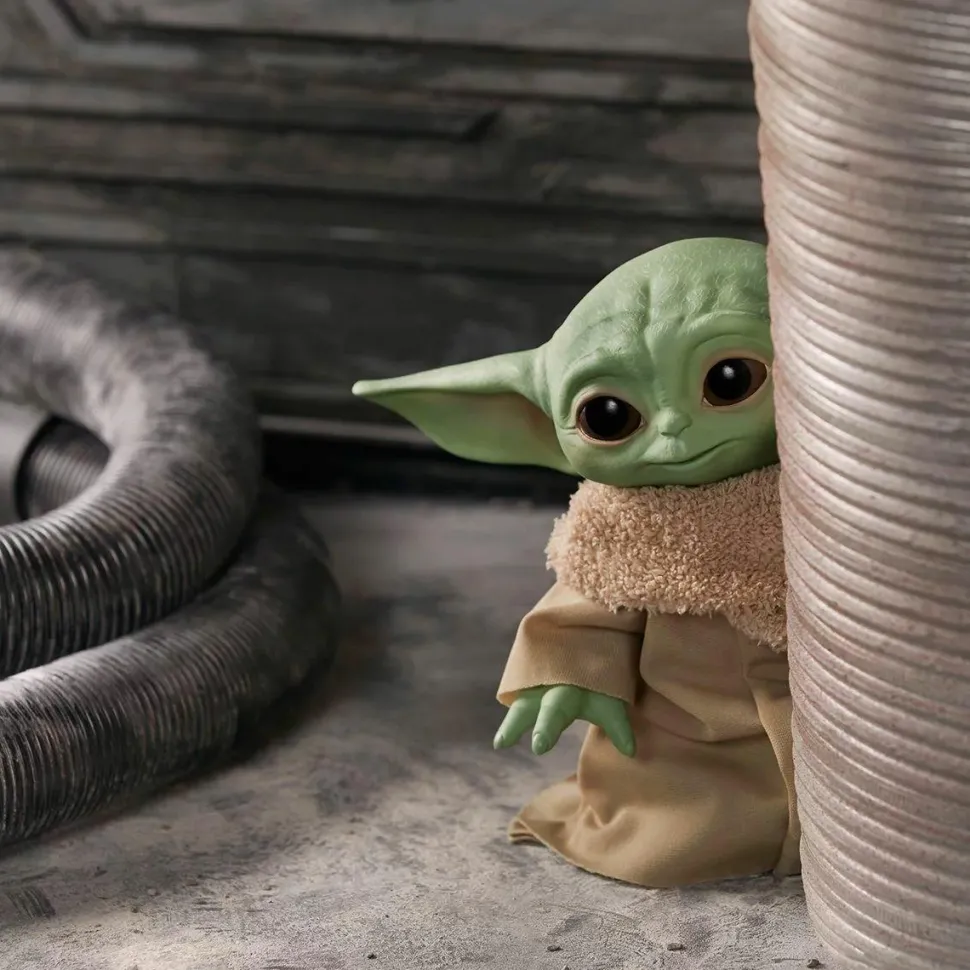 Star Wars: The Mandalorian - The Child (Baby Yoda) 7.5” Electronic Plush