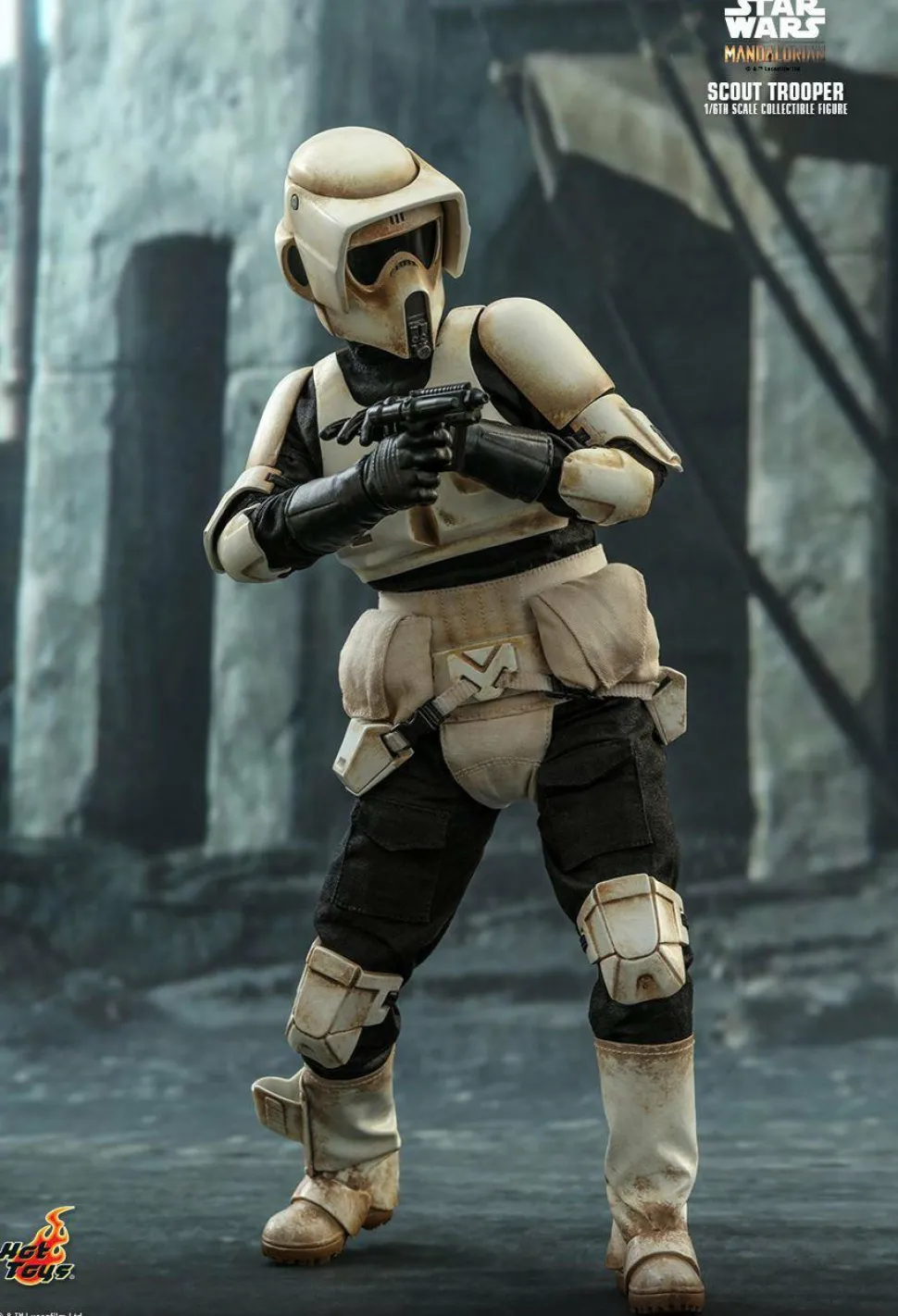 Star Wars: The Mandalorian - Scout Trooper 1/6th Scale Hot Toys Action Figure