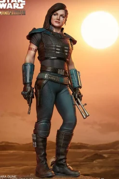 Star Wars: The Mandalorian - Cara Dune Premium Format Statue