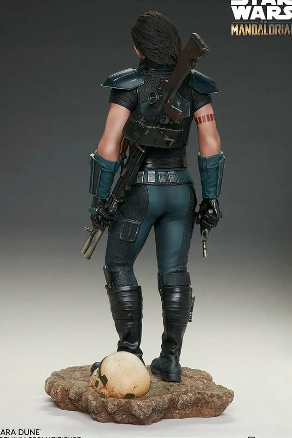 Star Wars: The Mandalorian - Cara Dune Premium Format Statue