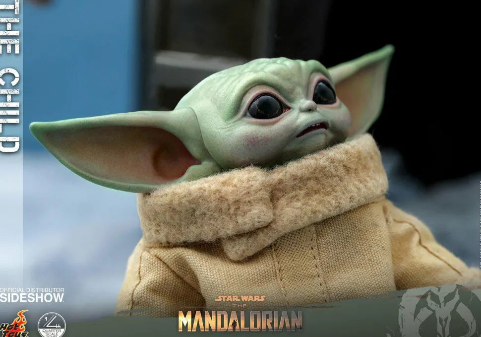 Star Wars: The Mandalorian - The Child 1/4 Scale Hot Toys Action Figure
