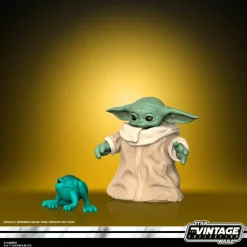 Star Wars: The Mandalorian - Baby Yoda (The Child) Kenner 3.75” Action Figure